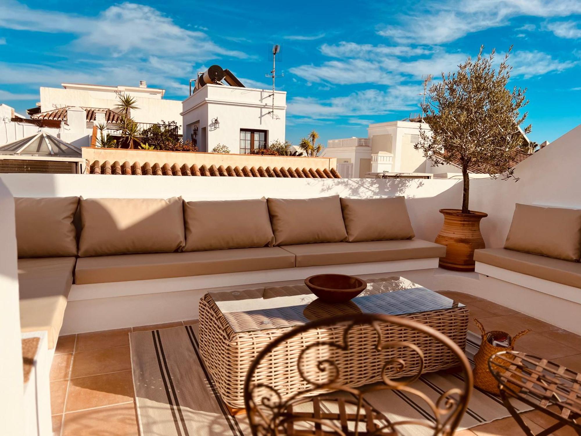 Hostal Boutique Plaza Cantarero Nerja Exterior foto